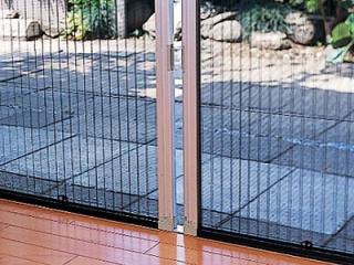 An tâm vượt qua mùa của côn trùng với cửa lưới chống muỗi Sài Gòn